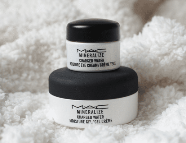 Resenha MAC Mineralize Charged Water 5